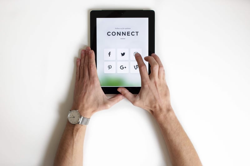 Effective Ways to Boost Organic Social Media Reach for Remodelers and Custom Builders